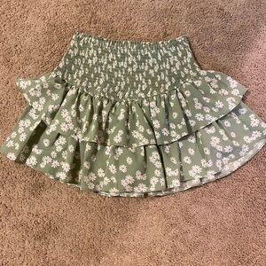 Green floral small shorts included layered